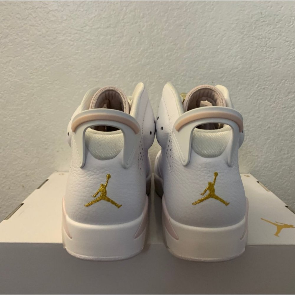 Nike Wmns Air Jordan 6 Retro 'Gold Hoops' DH9696-100 Women's Size 11 - Picture 4 of 7
